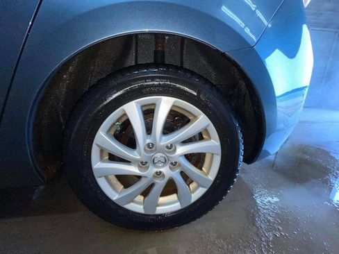 Used 2012 MAZDA MAZDA3 i Touring image 14