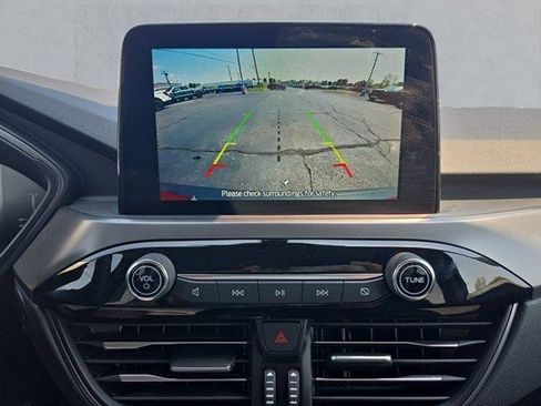 Certified 2023 Ford Escape Active AWD/4WD image 19