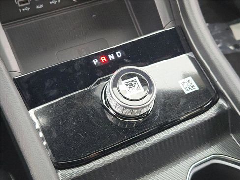 New 2025 Jeep Grand Cherokee Laredo w/ Luxury Tech Group I image 34