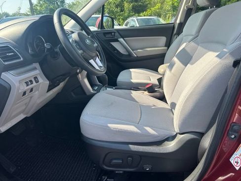 Used 2018 Subaru Forester 2.5i Premium w/ All-Weather Package AWD/4WD image 12