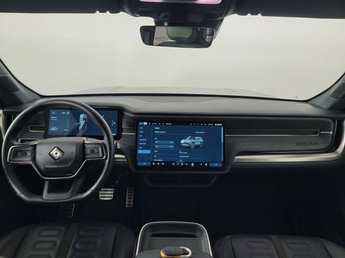 Used 2023 Rivian R1S Adventure image 28