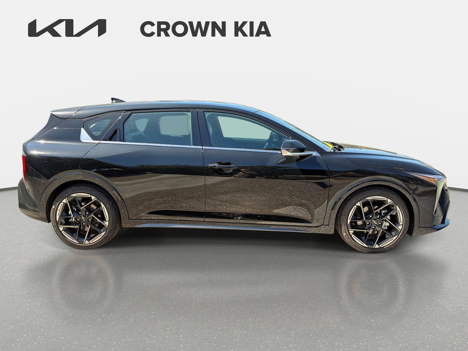 New 2026 Kia K4 GT-Line FWD image 4