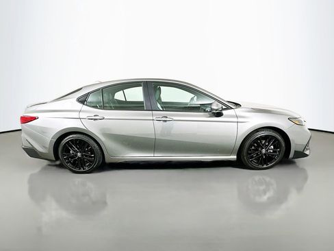 Certified 2026 Toyota Camry SE w/ Convenience Package image 4