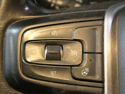 Used 2021 GMC Sierra 1500 Elevation image 23