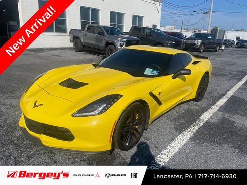 Used 2016 Chevrolet Corvette Stingray Coupe w/ Carbon Flash Badge Package RWD image 1