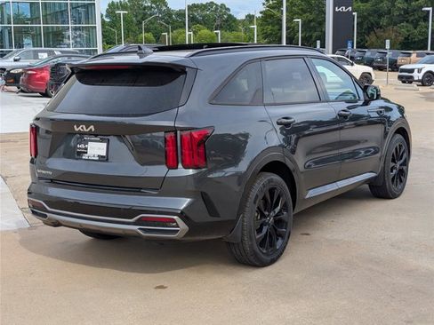 Used 2023 Kia Sorento SX FWD image 20