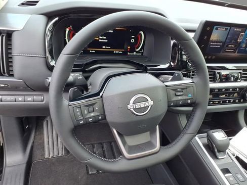 New 2026 Nissan Pathfinder SL image 22