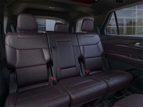 New 2026 Ford Explorer Platinum image 11