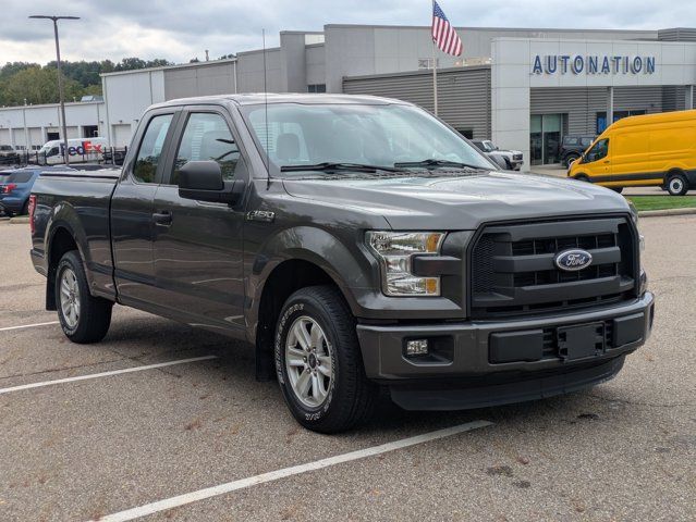 Used 2015 Ford F150 XL w/ Equipment Group 101A Mid RWD image 3