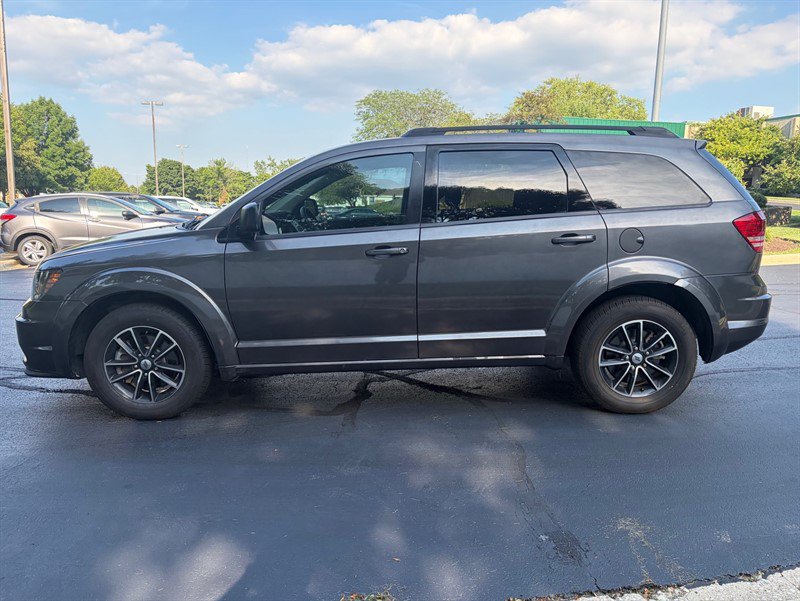 Used 2018 Dodge Journey SE FWD image 7