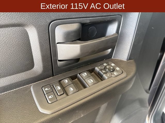 Used 2025 RAM 2500 Tradesman AWD/4WD image 17