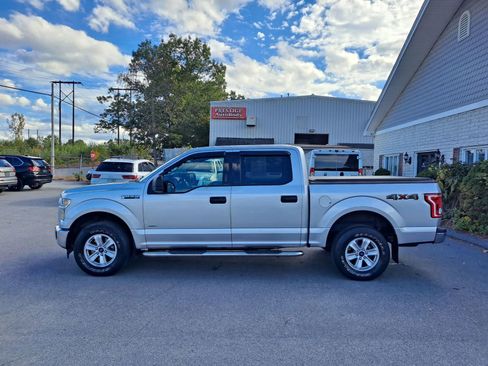 Used 2017 Ford F150 XLT AWD/4WD image 5