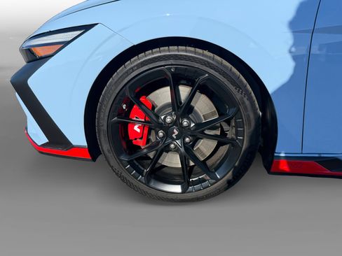 Used 2025 Hyundai Elantra N image 9