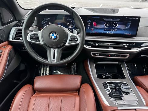 Certified 2025 BMW X5 M60i image 10