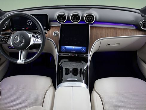 Used 2022 Mercedes-Benz C 300 Sedan image 21