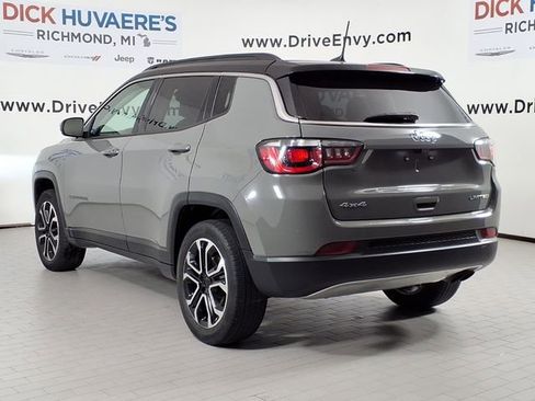 Used 2022 Jeep Compass Limited AWD/4WD image 6