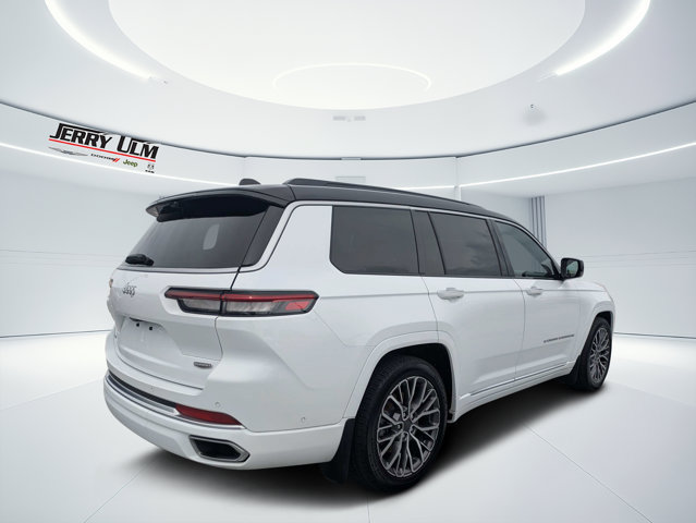 Certified 2025 Jeep Grand Cherokee L Summit AWD/4WD image 3