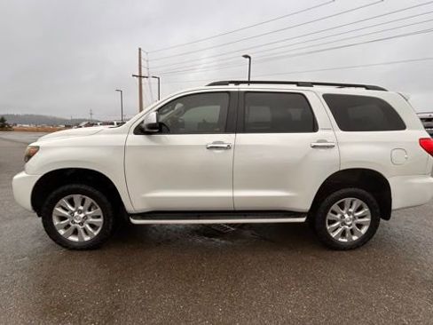 Used 2013 Toyota Sequoia Platinum image 8