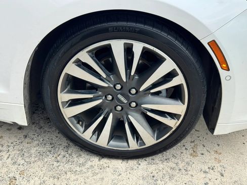 Used 2018 Lincoln MKZ Reserve w/ Technology Package FWD image 31