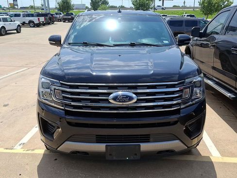 Used 2021 Ford Expedition Max XLT AWD/4WD image 6