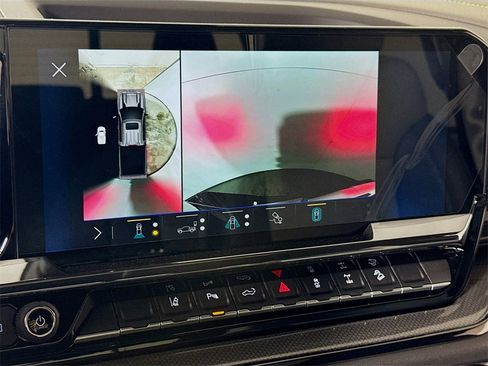 Certified 2025 Chevrolet Silverado 2500 ZR2 w/ Technology Package image 12