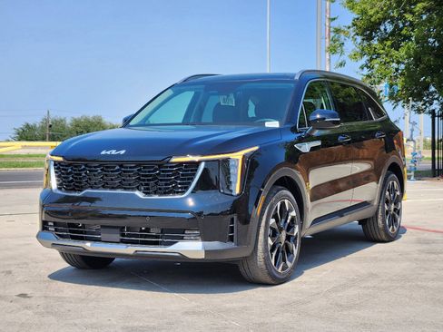 New 2026 Kia Sorento EX w/ EX Premium Package image 2