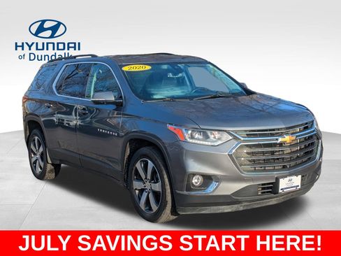 Used 2020 Chevrolet Traverse LT w/ LT Premium Package AWD/4WD image 11