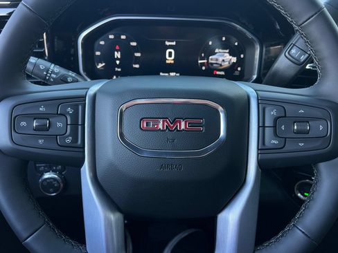 New 2026 GMC Sierra 1500 SLE AWD/4WD image 21