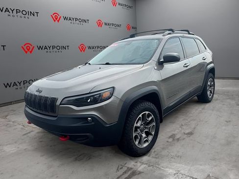 Used 2020 Jeep Cherokee Trailhawk w/ Cold Weather Group AWD/4WD image 10