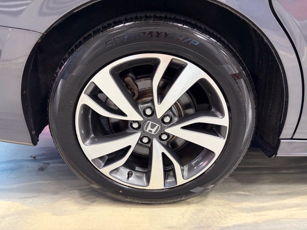 Used 2022 Honda Odyssey Touring image 32