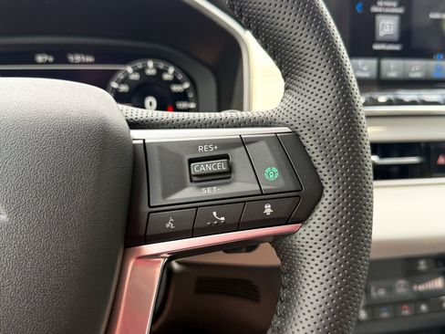 New 2025 Mitsubishi Outlander SEL image 47