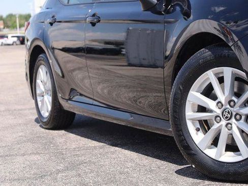 Used 2025 Toyota Camry LE FWD image 3