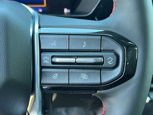New 2026 Chevrolet Colorado Z71 w/ Technology Package AWD/4WD image 30