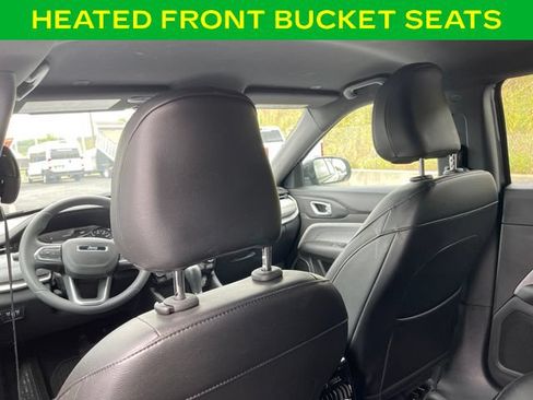 Used 2023 Jeep Compass Latitude w/ Convenience Group AWD/4WD image 10