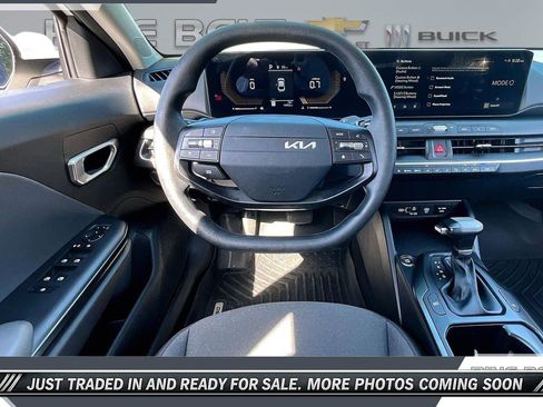 Used 2025 Kia K4 FWD image 5