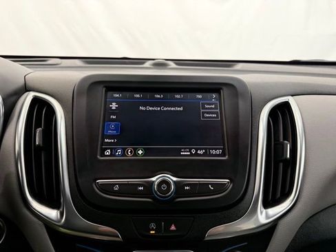 Used 2024 Chevrolet Equinox LT image 35