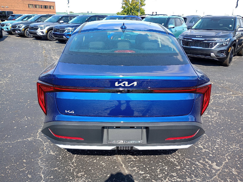 Used 2025 Kia K4 FWD image 6