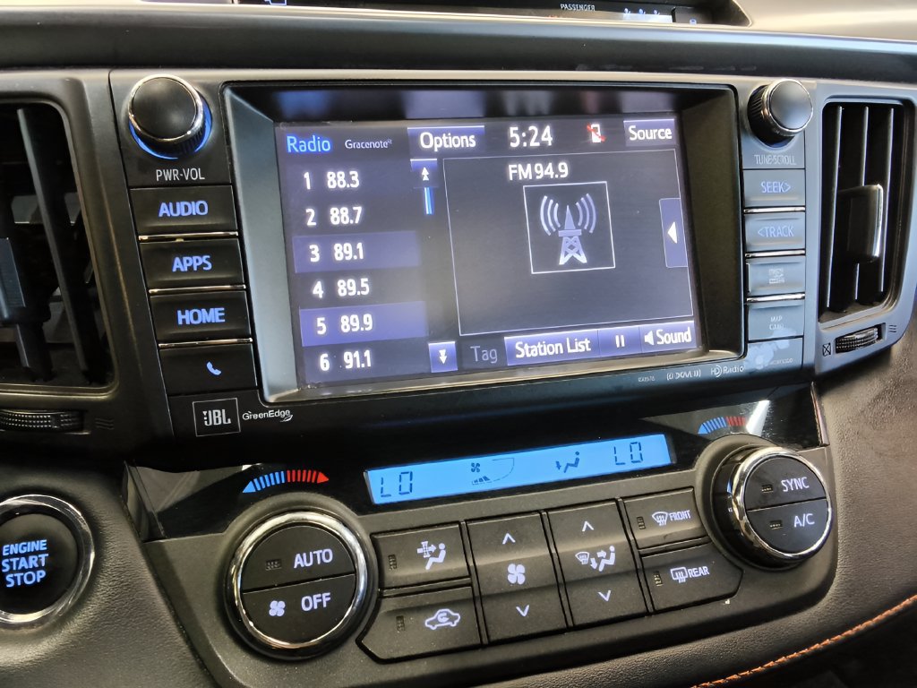 Used 2017 Toyota RAV4 SE w/ Advanced Technology Package AWD/4WD image 26