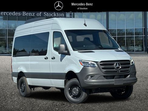 New 2026 Mercedes-Benz Sprinter 2500 image 1