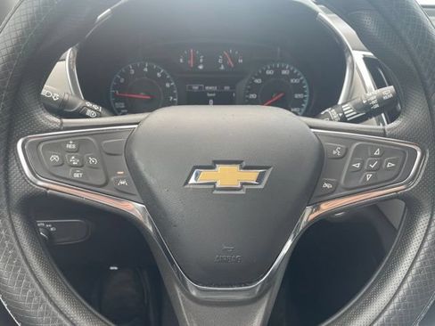 Used 2021 Chevrolet Equinox LS w/ LS Convenience Package FWD image 14