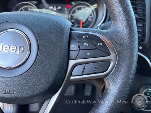 Used 2021 Jeep Cherokee Latitude image 29