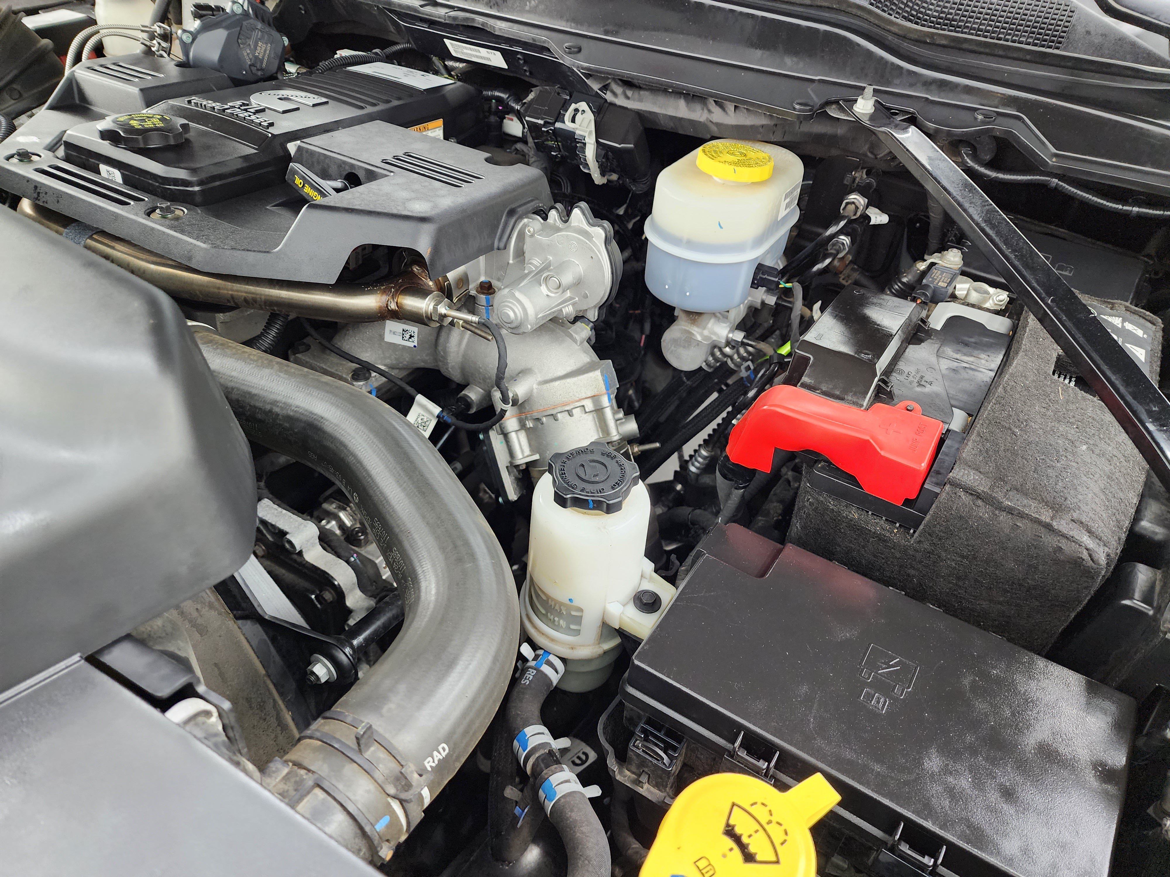 Used 2024 RAM 2500 Laramie w/ Protection Group AWD/4WD image 19