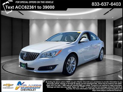 Used 2017 Buick Regal Premium w/ Driver Confidence Package #1