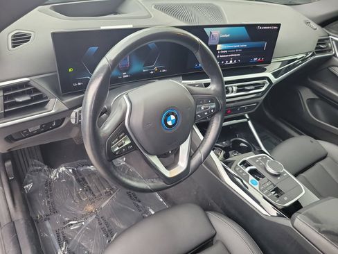 Used 2024 BMW i4 eDrive40 RWD image 23
