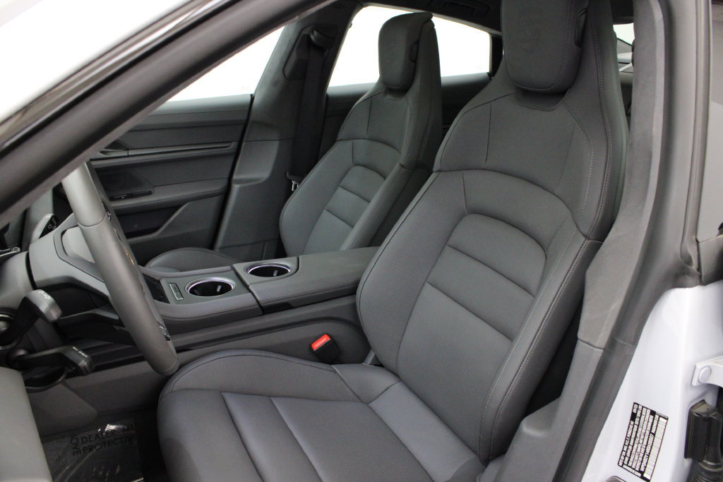 Certified 2024 Porsche Taycan 4S AWD/4WD image 5