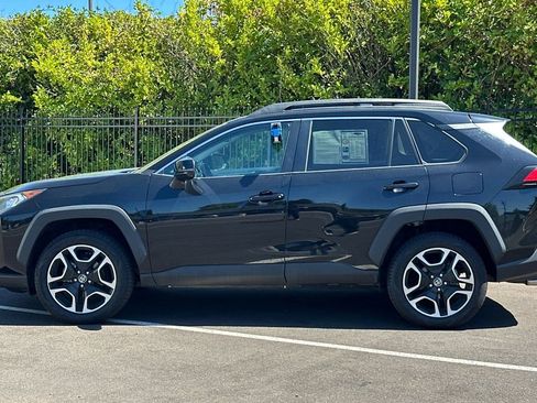 Used 2020 Toyota RAV4 Adventure image 6