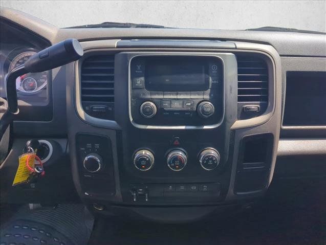 Used 2018 RAM 3500 Tradesman w/ Chrome Appearance Group AWD/4WD image 18