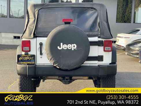 Used 2011 Jeep Wrangler Sport AWD/4WD image 5