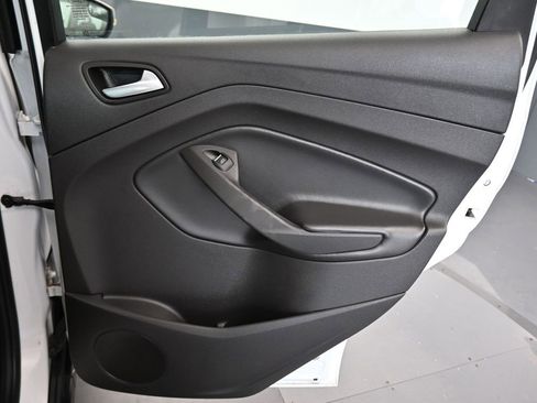 Used 2017 Ford C-MAX SE image 31