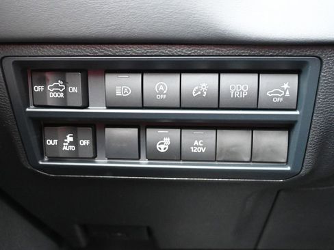 New 2026 Toyota Tundra Platinum AWD/4WD image 27